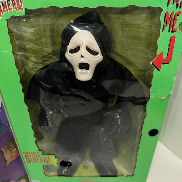 MANLEY TOY QUEST STRETCH SCREAMERS ELECTRONIC GHOUL  WITH BOX - Picture 3 of 16